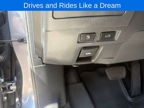 Used 2019 Lexus ES 300h w/ Premium Package FWD image 34