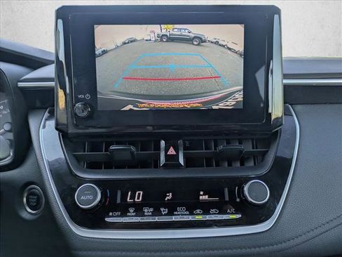 Used 2023 Toyota Corolla SE image 13