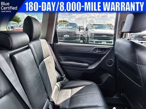 Used 2018 Subaru Forester 2.5i Touring AWD/4WD image 17