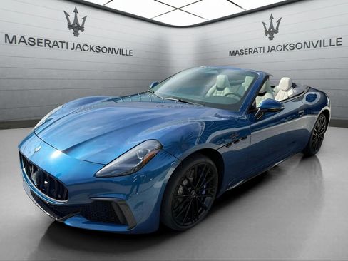 Certified 2024 Maserati GranCabrio Trofeo AWD/4WD image 60