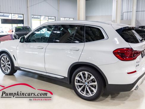 Used 2019 BMW X3 xDrive30i w/ Premium Package image 4