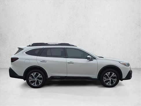 Used 2020 Subaru Outback Touring w/ Popular Package #2 AWD/4WD image 4