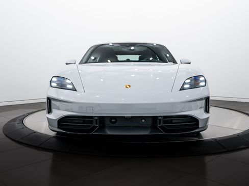 Certified 2025 Porsche Taycan 4S image 10