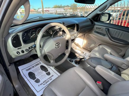 Used 2006 Toyota Sequoia Limited image 15