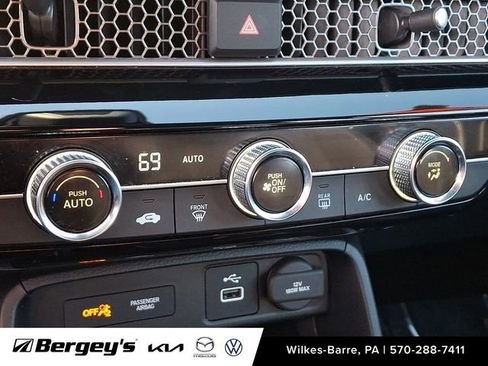 Used 2023 Honda Civic Sport image 18