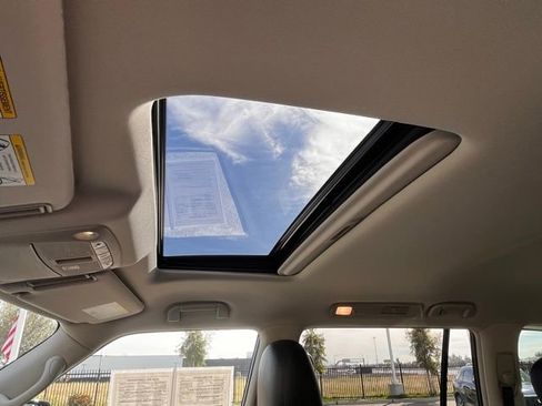 Certified 2022 INFINITI QX80 Luxe w/ All-Season Package image 23