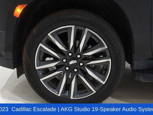 Used 2023 Cadillac Escalade Sport AWD/4WD image 6