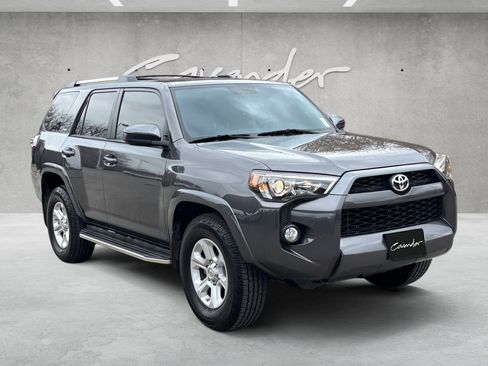Used 2019 Toyota 4Runner SR5 image 2