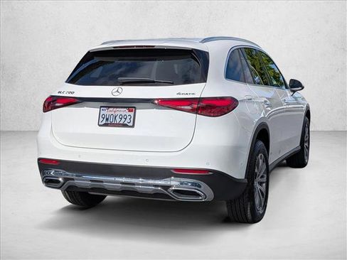Used 2026 Mercedes-Benz GLC 300 4MATIC image 5