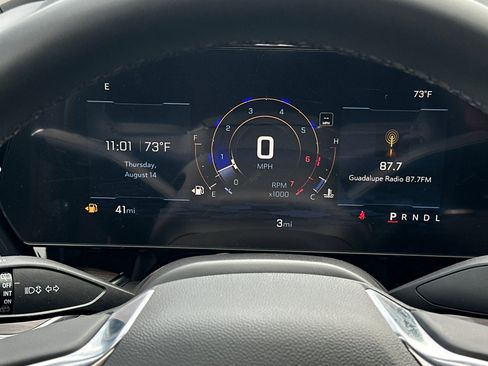 New 2025 Chevrolet Suburban Premier image 27