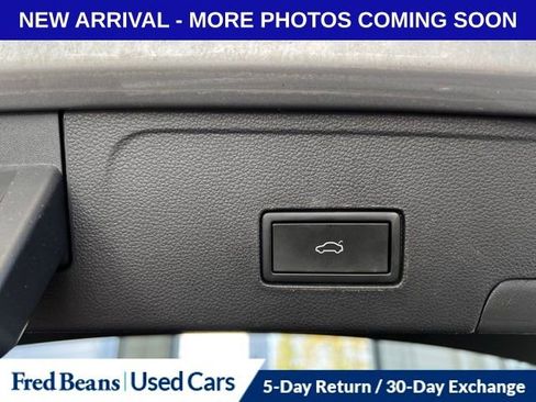 Used 2023 Volkswagen Atlas Cross Sport SEL image 10