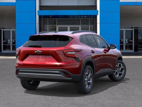 New 2026 Chevrolet Trax LT w/ Driver Confidence Package image 4