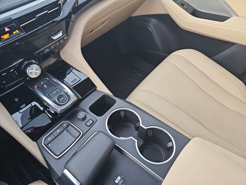 Used 2023 Acura MDX FWD w/ Technology Package image 26