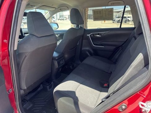 Used 2023 Toyota RAV4 XLE FWD image 9