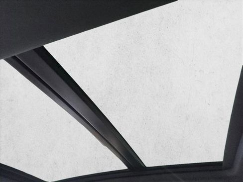 Certified 2025 Audi Q3 2.0T Premium w/ Convenience Package image 19