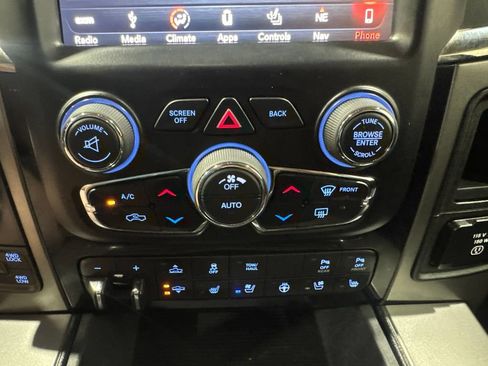 Used 2018 RAM 1500 Sport w/ Sport Premium Group AWD/4WD image 36