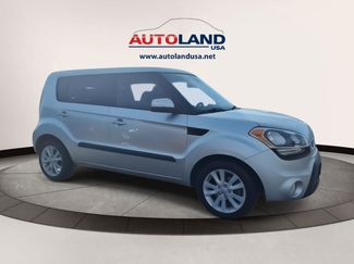 Used 2013 Kia Soul + w/ Audio Pkg video 4