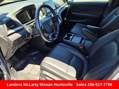 Used 2025 Honda Odyssey Sport-L image 18