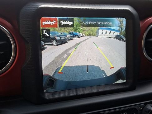 Used 2020 Jeep Gladiator Rubicon w/ Dual Top Group image 21