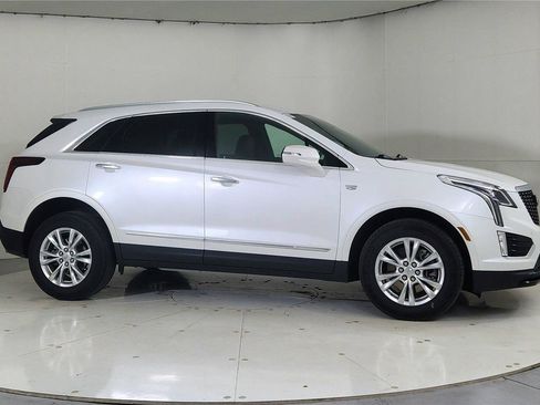 Used 2023 Cadillac XT5 Luxury image 8