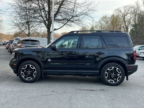 Used 2024 Ford Bronco Sport Outer Banks image 4