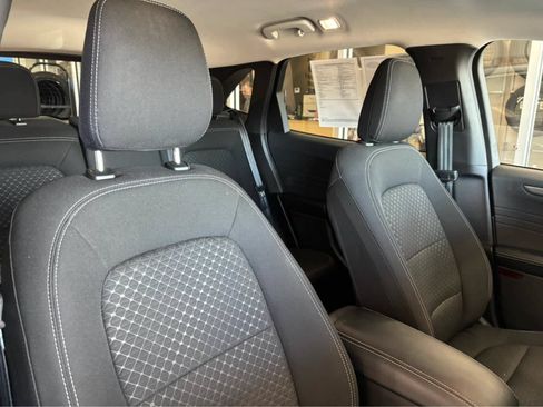 Certified 2023 Ford Escape Active AWD/4WD image 33