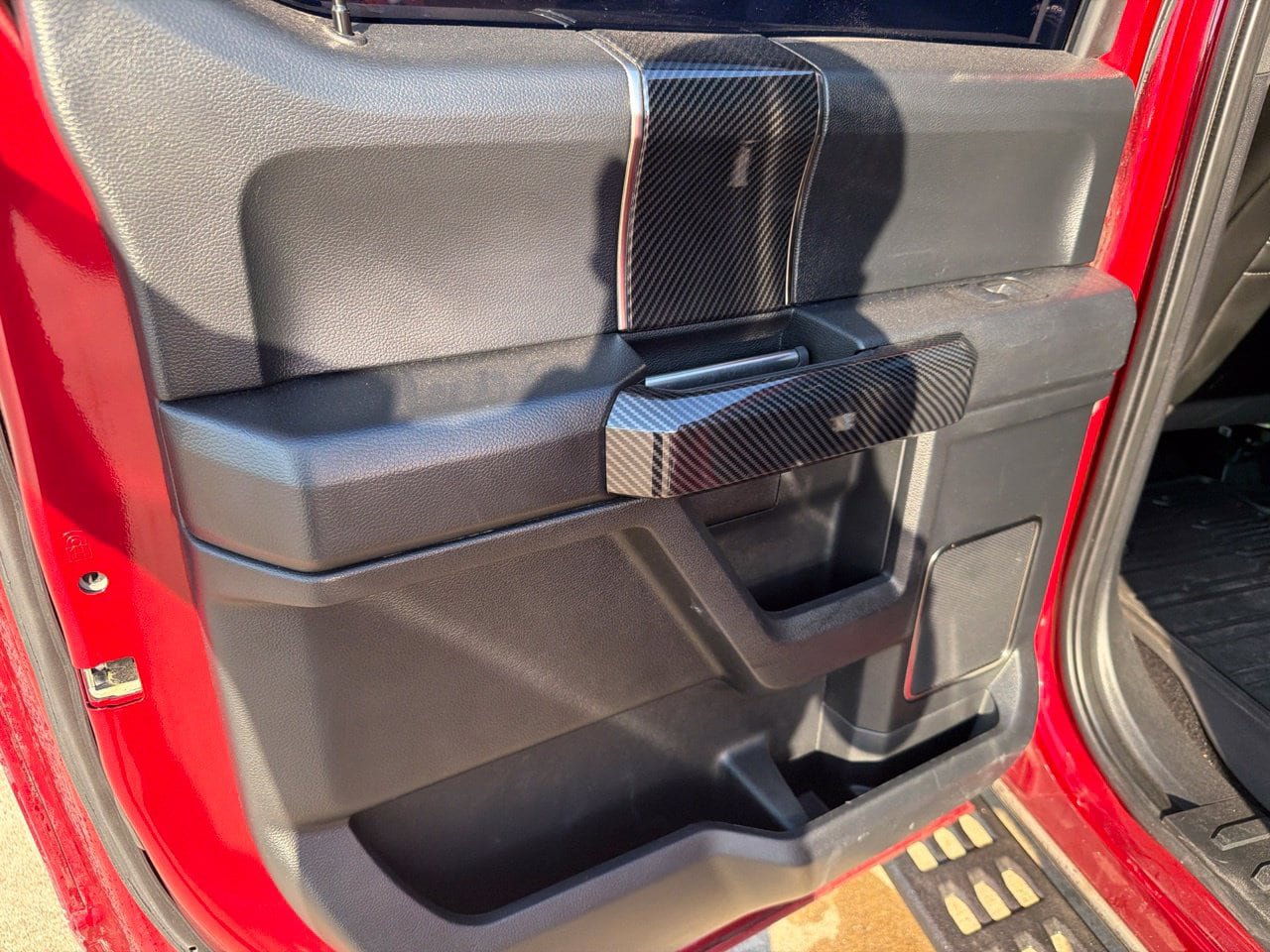 Used 2019 Ford F150 Raptor w/ Equipment Group 802A Luxury AWD/4WD image 16