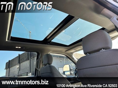 Used 2018 Ford F150 XLT w/ Equipment Group 302A Luxury AWD/4WD image 8