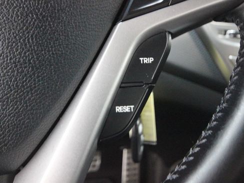 Used 2015 Hyundai Veloster w/ Option Group 02 FWD image 19