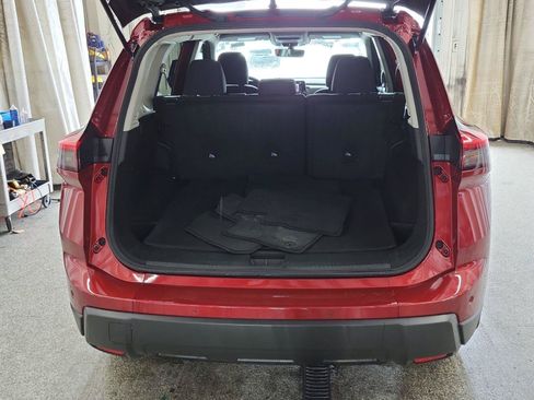Used 2026 Nissan Rogue S FWD image 10