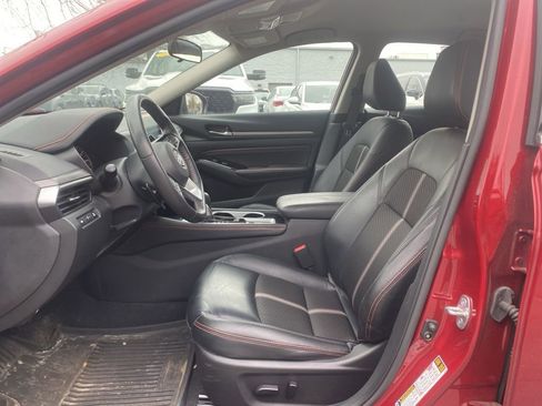 Used 2023 Nissan Altima 2.5 SR image 15