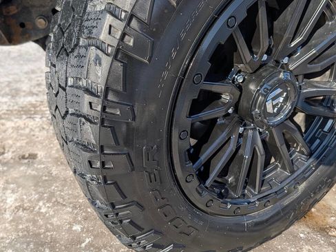 Used 2016 Chevrolet Silverado 2500 LT w/ LT Convenience Package image 11