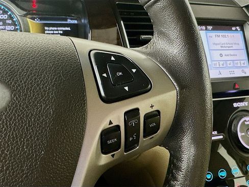 Used 2018 Ford Taurus Limited image 26