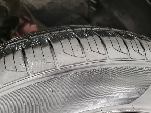 Used 2025 Nissan Rogue SV image 5