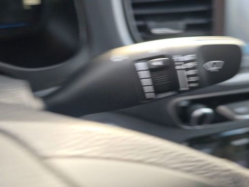 Used 2018 Hyundai Ioniq Blue image 21