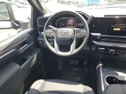 New 2026 GMC Sierra 2500 SLT w/ SLT Premium Package AWD/4WD image 14