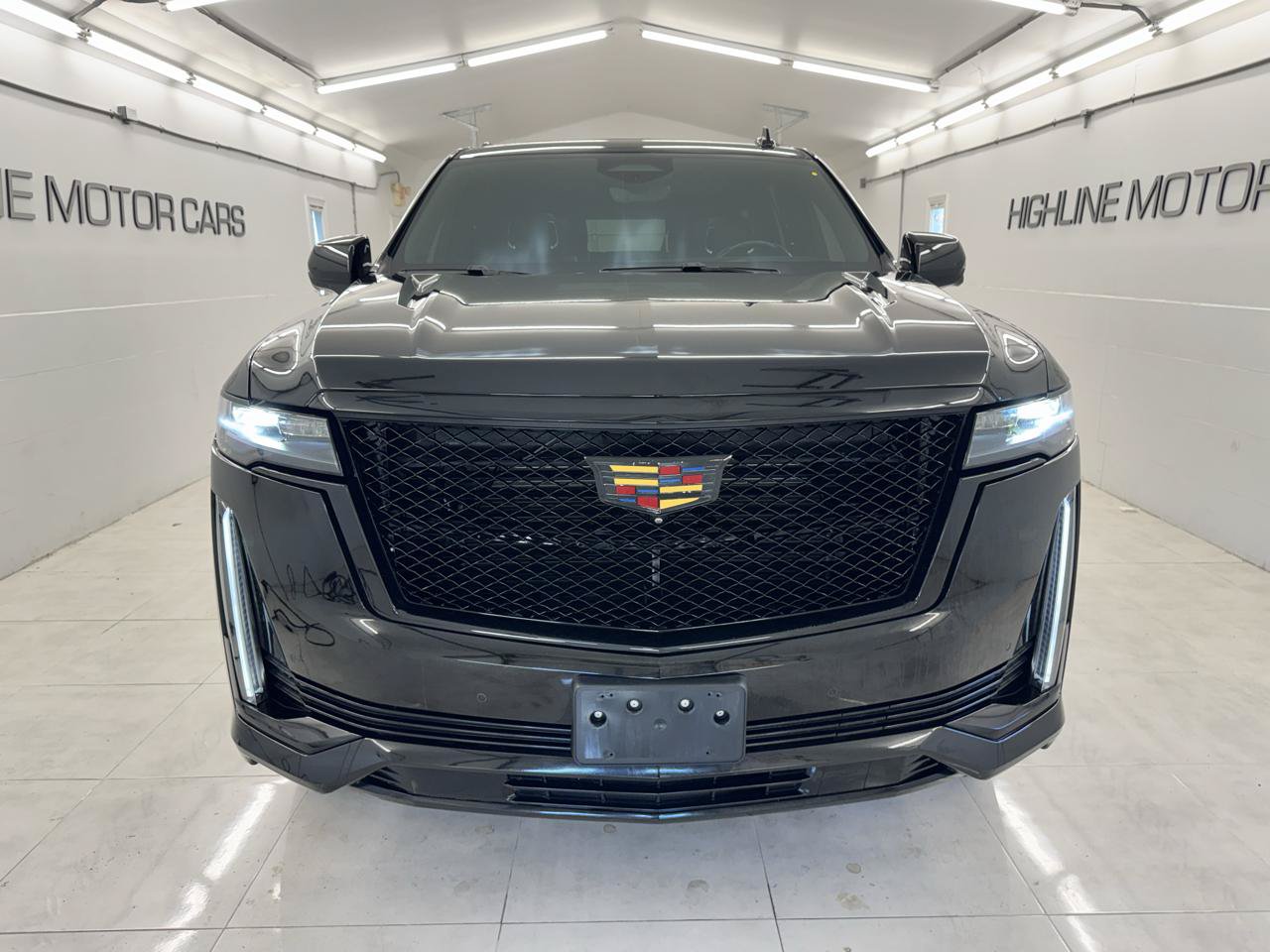 Used 2023 Cadillac Escalade Sport w/ Touring Package AWD/4WD image 2