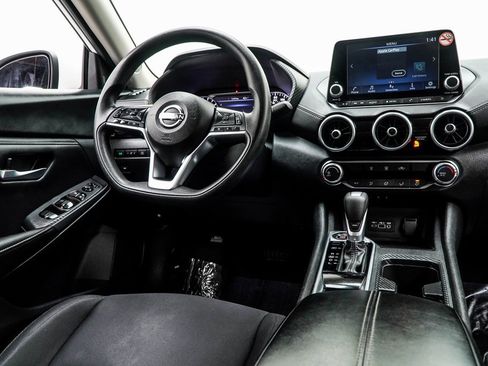 Used 2024 Nissan Sentra SV image 18