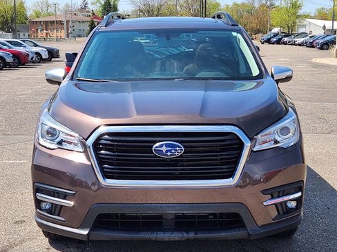 Used 2019 Subaru Ascent Touring AWD/4WD image 5