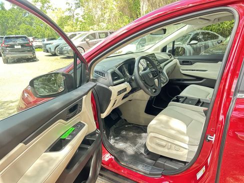 New 2026 Honda Odyssey EX-L image 10