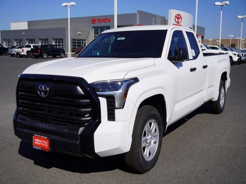 New 2026 Toyota Tundra SR image 5
