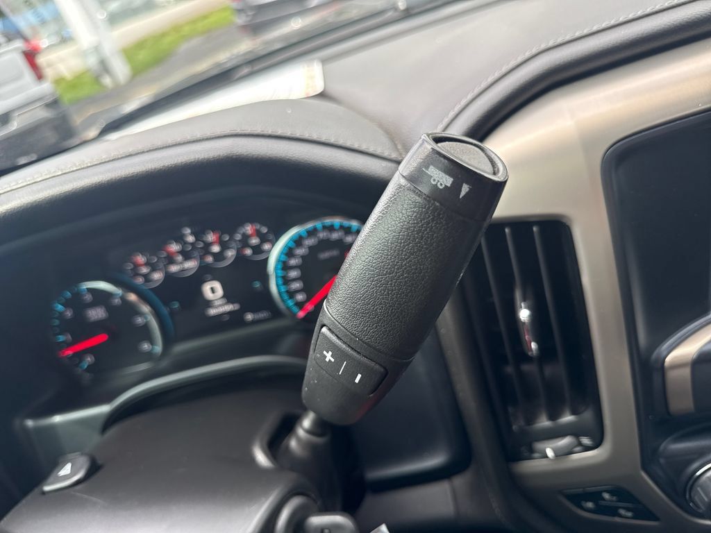 Used 2018 GMC Sierra 1500 Denali AWD/4WD image 24