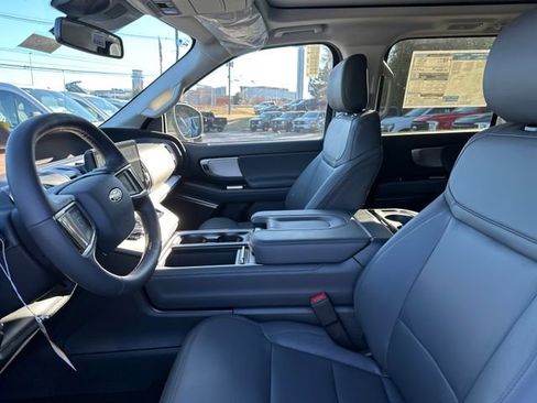 New 2026 Ford Expedition Max Active image 9