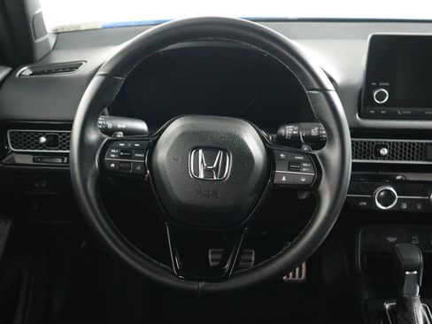 Used 2025 Honda Civic Sport image 16