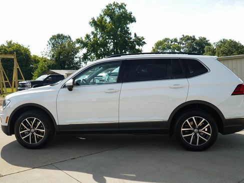 Used 2021 Volkswagen Tiguan SE FWD image 22