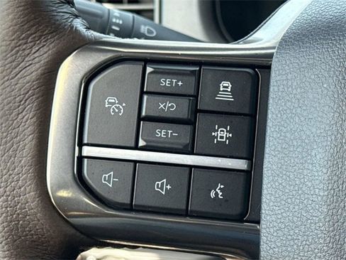 New 2025 Ford F150 King Ranch w/ FX4 Off-Road Package image 37