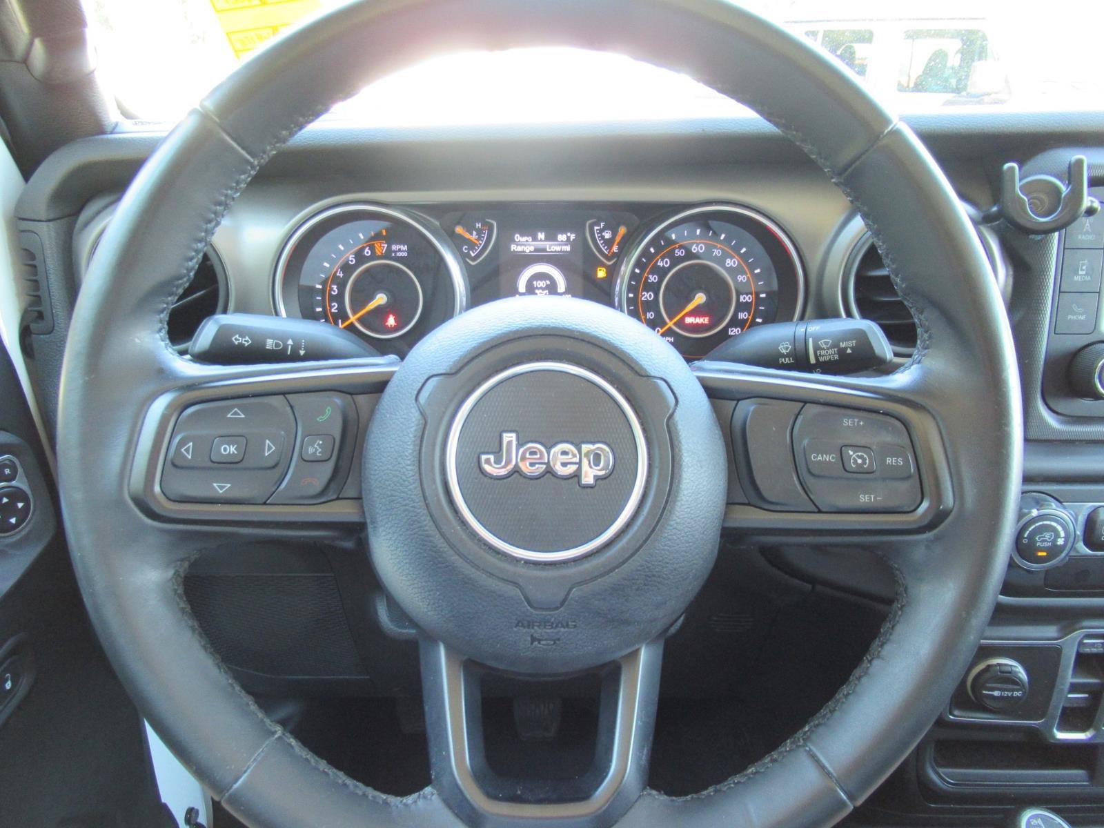 Used 2018 Jeep Wrangler Unlimited Sport S AWD/4WD image 25