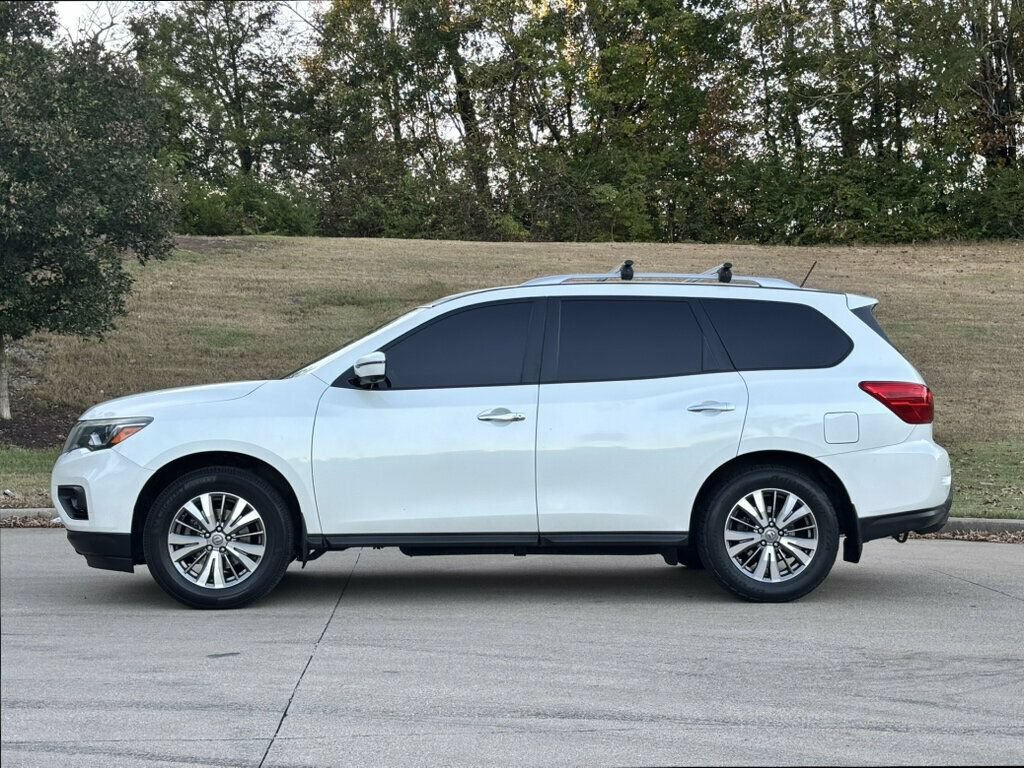 Used 2018 Nissan Pathfinder SL FWD image 7