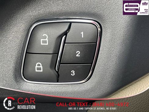 Used 2023 Ford Expedition Max Limited AWD/4WD image 37