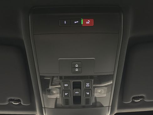 Used 2023 Volkswagen Atlas Cross Sport SEL R-Line AWD/4WD image 32